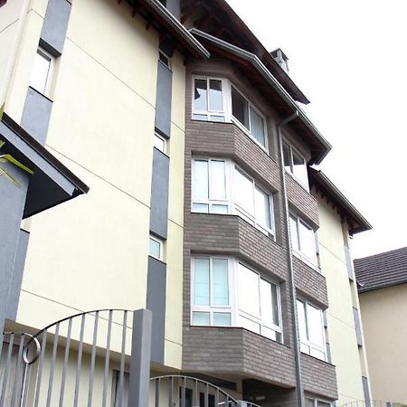 Apartamento No Centro De Gramado Apartman Kültér fotó